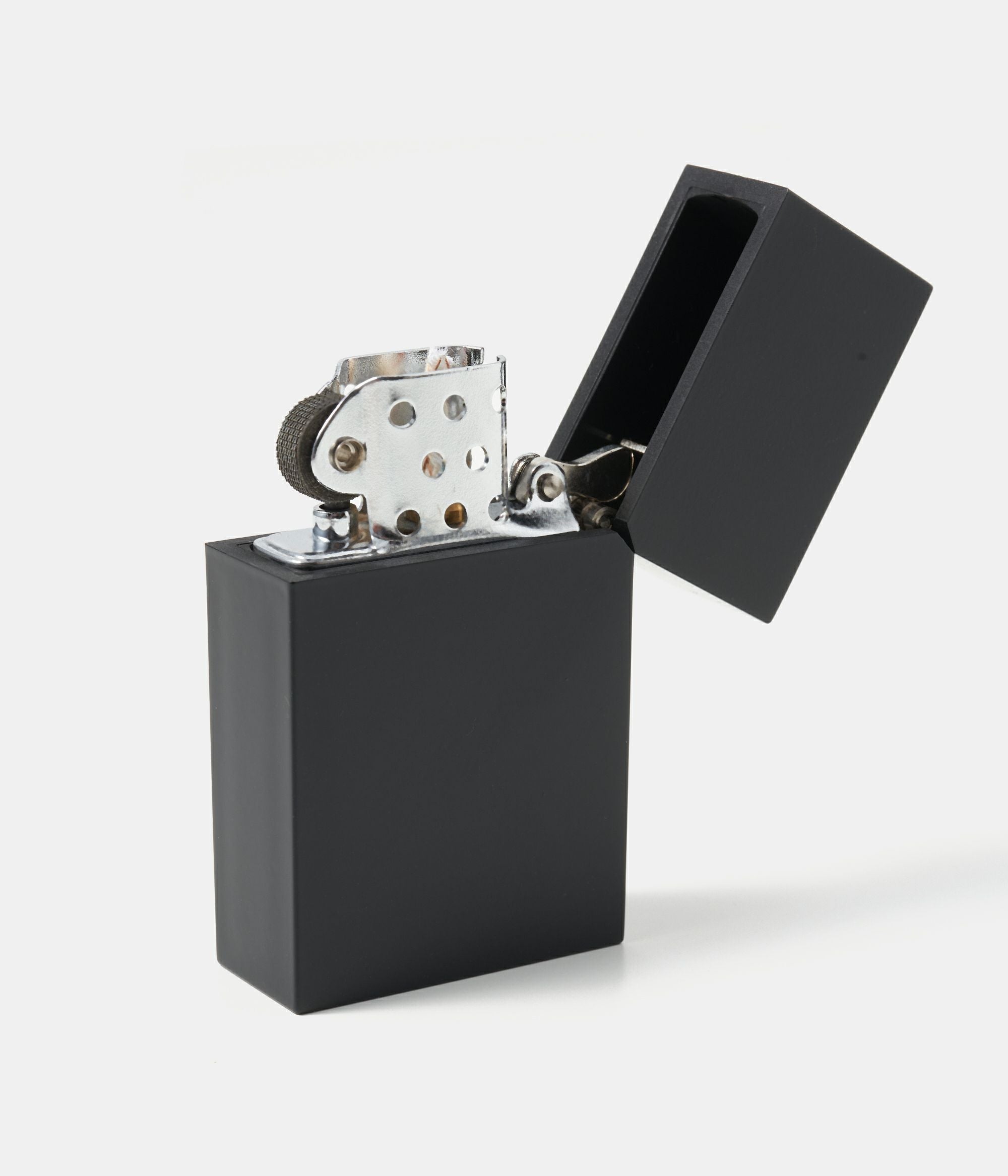 HARD-EDGE PETROL LIGHTER 21000｜日本製ライター